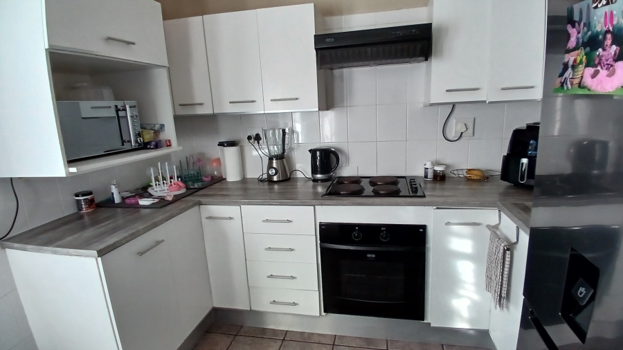 To Let 2 Bedroom Property for Rent in Westering Eastern Cape